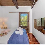 Serene Retreat In Kolivata Village *