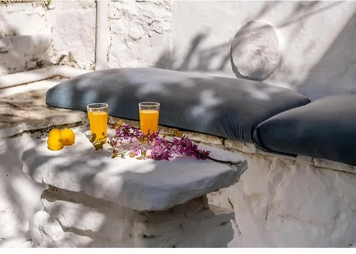 Serene Retreat In Kolivata Village Ferienhaus *